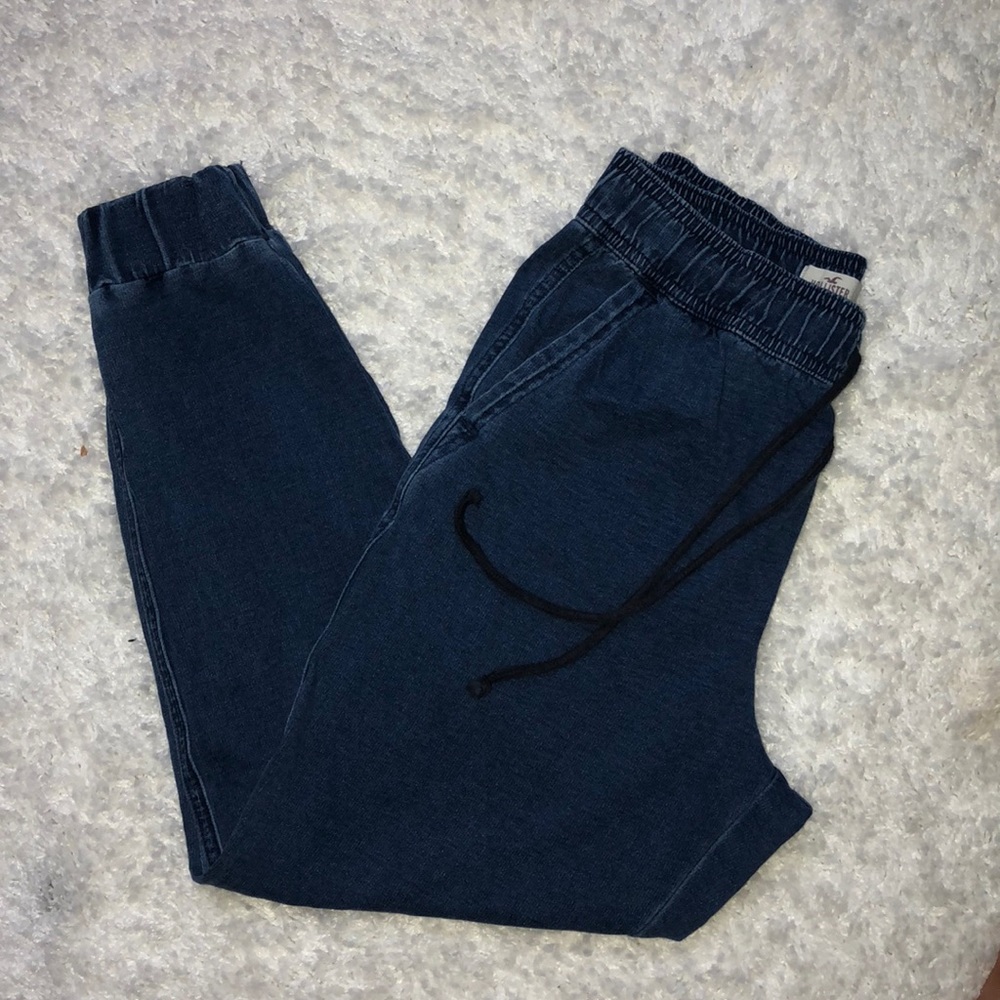 HOLLISTER jean joggers
